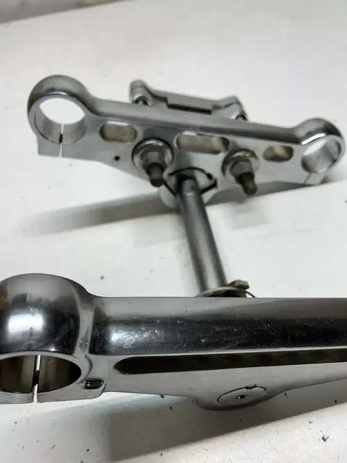 Harley Davidson Motorcycle Triple Clamp Tree Upper Lower Clamps Bar READ DESCR