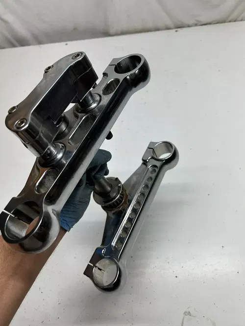 Harley Davidson Motorcycle Triple Clamp Tree Upper Lower Clamps Bar READ DESCR
