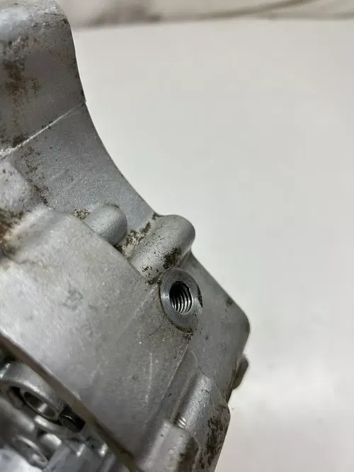 2002 02 kx100 KX 100 D engine motor case cases crankcase DAMAGE READ DESCRIPTION