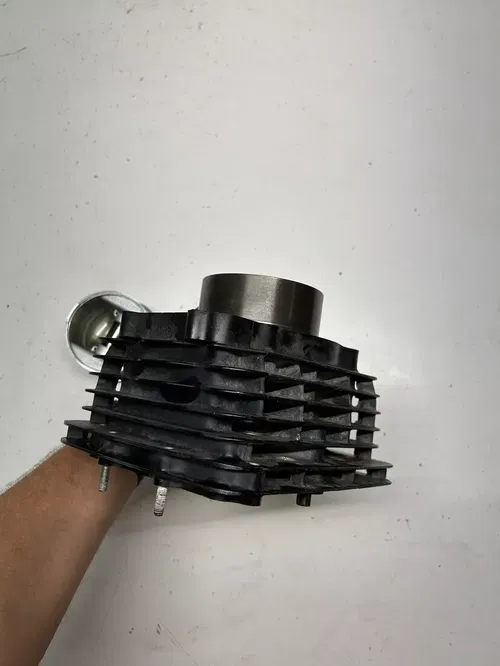 1983 83 Honda XR500R Xr 500 R xr OEM Cylinder Jug Sleeve Piston 91mm Bore READ