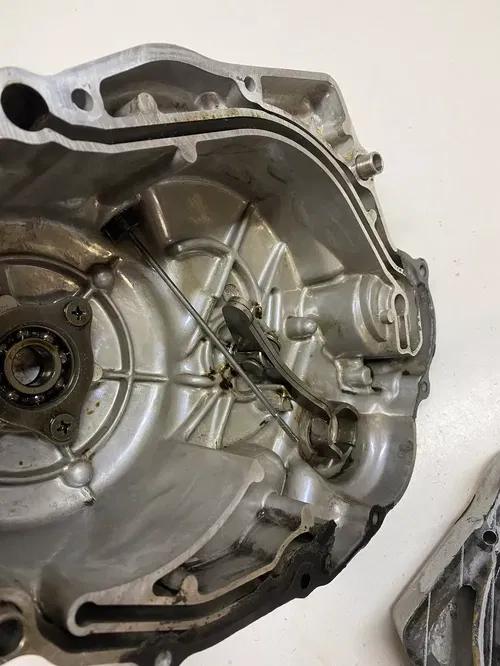 2005 05 Yamaha Bruin 250 YFM250 2x4 GOOD Inner Outer Clutch Cover Case Oil Cap