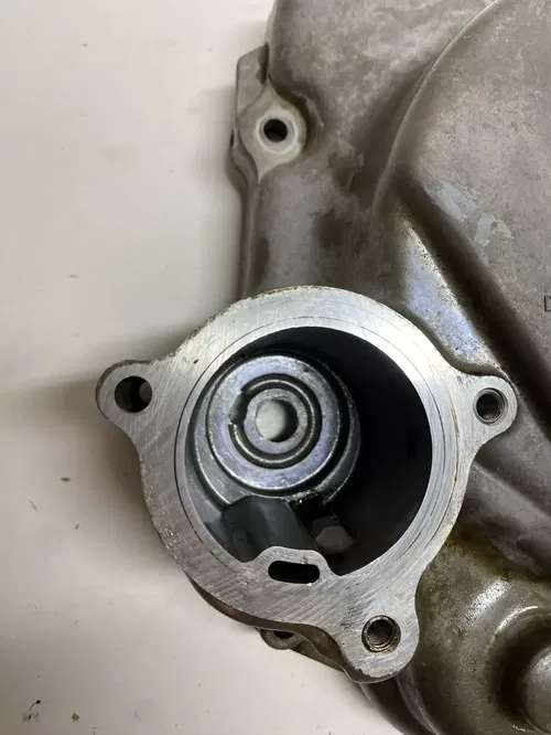 2005 05 Yamaha Bruin 250 YFM250 2x4 GOOD Inner Outer Clutch Cover Case Oil Cap