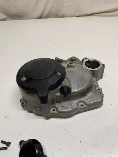2005 05 Yamaha Bruin 250 YFM250 2x4 GOOD Inner Outer Clutch Cover Case Oil Cap
