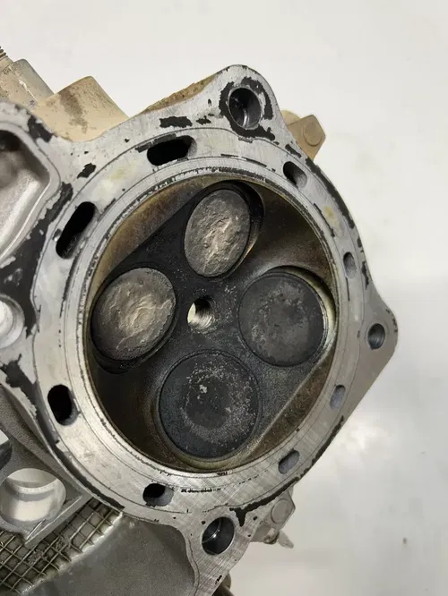 2002 02 Honda TRX500 FA2 4x4 Foreman Rubicon GOOD! Cylinder Head Cap Rocker Valv