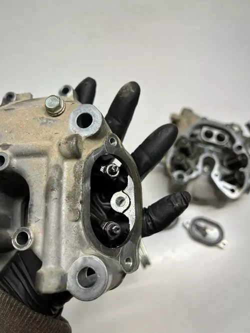 2002 02 Honda TRX500 FA2 4x4 Foreman Rubicon GOOD! Cylinder Head Cap Rocker Valv