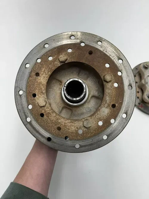 2007 07 Polaris Sportsman 800 X2 EFI OEM Rear Right Left Hub Hubs Disc Brake