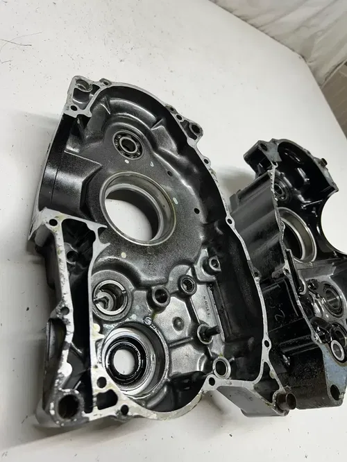 1983 83 Honda XR500R Xr 500 R xr OEM GOOD! Crankcase Cases Case Engine Motor