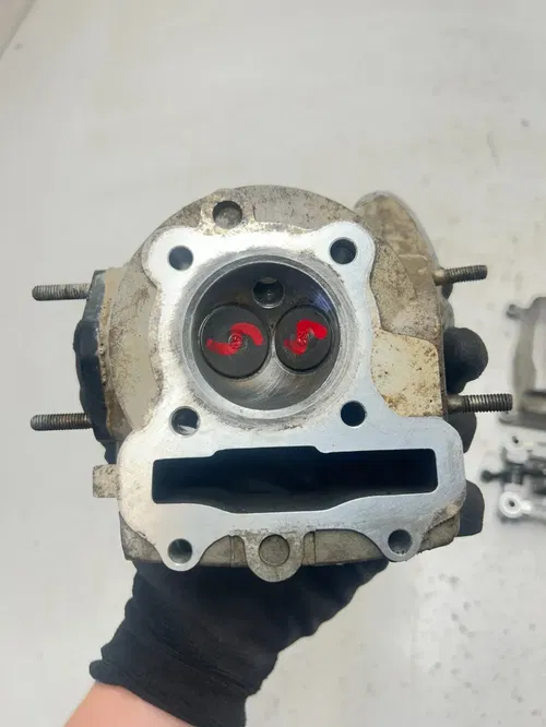 04 2004 Arctic Cat 90 4 Stroke OEM Cylinder Head Cam Valve Cover Engine Motor