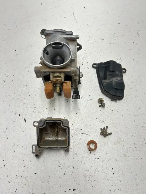 86 1986 Honda Fourtrax Trx 250 2x4 OEM Carb Carburetor Bowl Body Spring READ