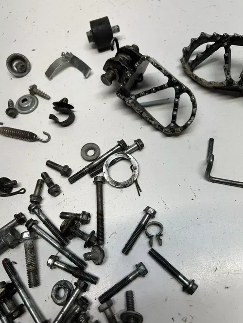 1998 98 KTM 125sx 125SX 125 Sx OEM LOT Bolt Hardware Mount Pegs Cap Rubber Nut