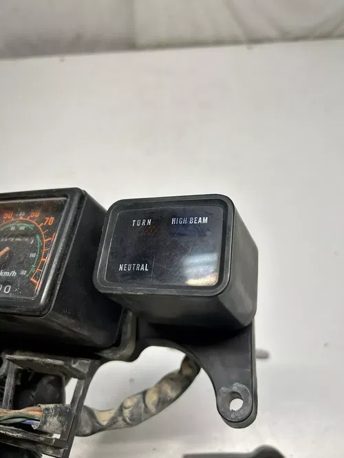 1984 84 Honda XL250R Xl 250 r OEM WORKING! Speedometer Speedo Tach Mount Key