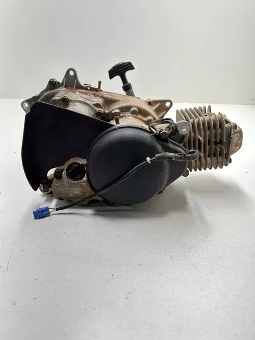 06 2006 Suzuki LTZ50 Quadsport Ltz 50 OEM GOOD! Engine Motor Crankcase Case Head