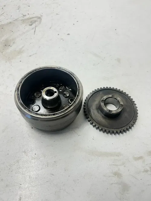 86 1986 Honda Fat Cat 200 TR200 OEM GOOD Flywheel Fly Wheel Starter Gear Magneto