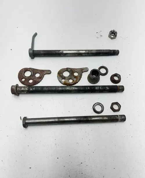 1977 77 Yamaha IT250 it 250 D OEM Front Rear Axle Swing Arm Pivot Bolt Tensioner