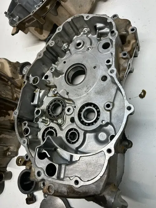 03 2003 Honda Rancher 350 Trx350fe 4x4 Crankcase Cases Case Clutch Cover READ DE