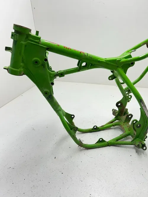 2002 02 Kawasaki KX65 Kx 65 -A Green Main Frame Chassis Steel GOOD THREADS! BOS!