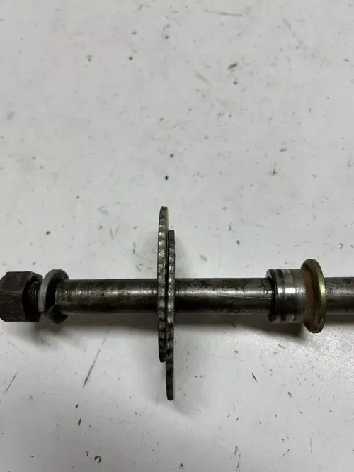 2002 02 Honda Xr200r xr 200 r Front Rear Back Axle Shaft Spacer Swingarm Bolt