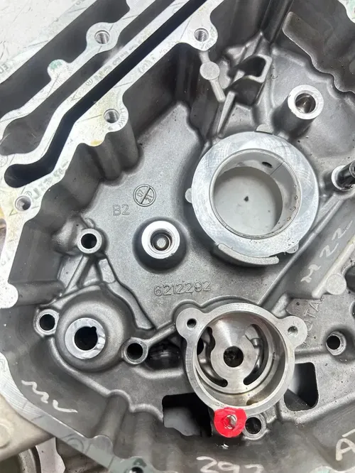 21 2021 Can-Am Maverick Sport 1000 Max Crankcase Case Cases Engine Motor READ
