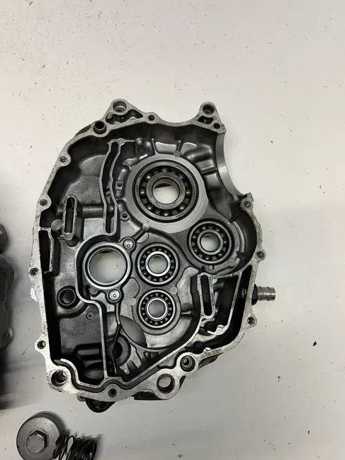 1987 87 YAMAHA TW 200 TW200 DAMAGE! Case Cases Crankcase Engine Motor READ DESCR
