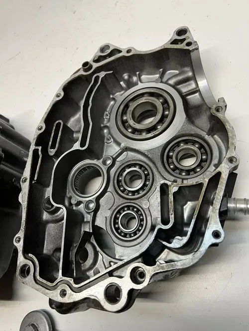 1987 87 YAMAHA TW 200 TW200 DAMAGE! Case Cases Crankcase Engine Motor READ DESCR