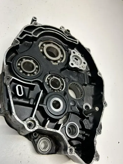 1987 87 YAMAHA TW 200 TW200 DAMAGE! Case Cases Crankcase Engine Motor READ DESCR