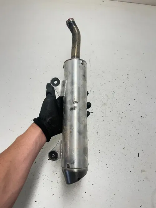 03 2003 Honda CR250R Cr 250 r 2 Stroke Pro Circuit 304 Exhaust Muffler Silencer