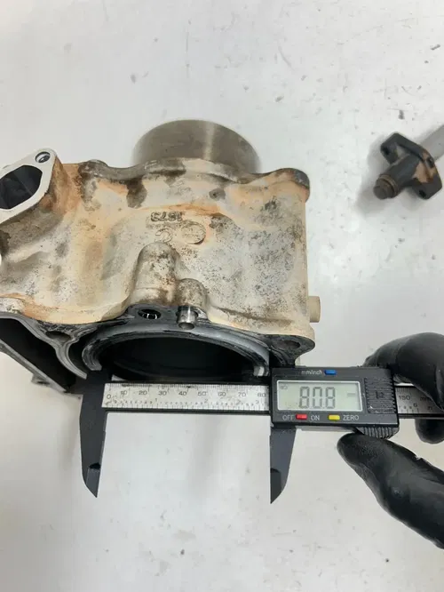 97 1997 Kawasaki Prairie 400 KVF400a 4x4 OEM Engine Cylinder Piston Jug Sleeve
