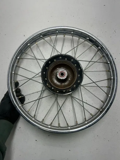 86 1986 Honda XR80R Xr 80 R OEM Front Wheel Rim Hub 16 X 1.4 STRAIGHT READ DESCR