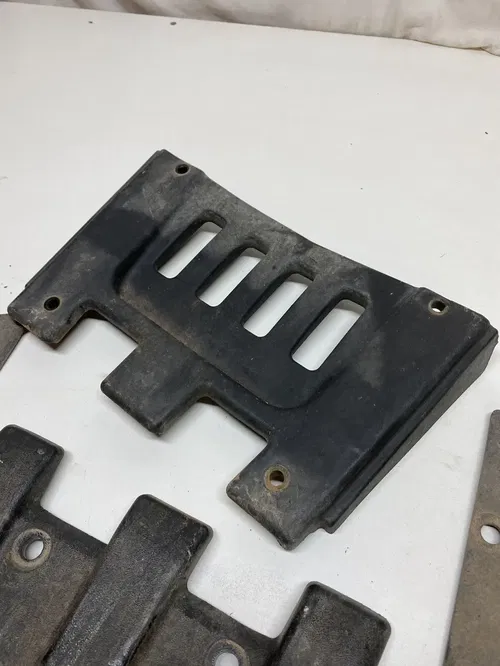 04 Arctic Cat 500 4x4 Front Bumper Guard Plastics Shroud Free Ship