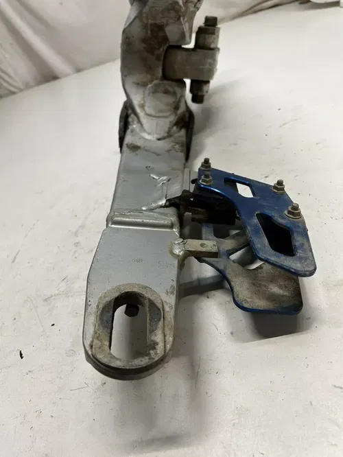 2001 01 YAMAHA YZ250F yz 250 f Swingarm Swing Arm Linkage Dog Bone READ DESCRIP