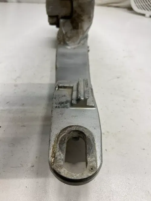 2001 01 YAMAHA YZ250F yz 250 f Swingarm Swing Arm Linkage Dog Bone READ DESCRIP