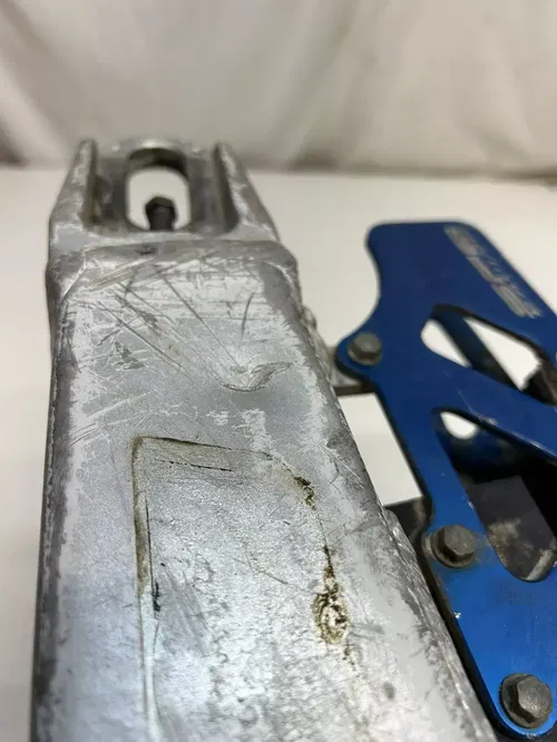 2001 01 YAMAHA YZ250F yz 250 f Swingarm Swing Arm Linkage Dog Bone READ DESCRIP