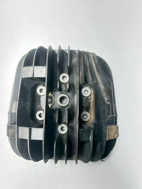 1977 77 Yamaha IT250 it 250 D OEM Cylinder Head Jug Sleeve Cap Dome READ DESC