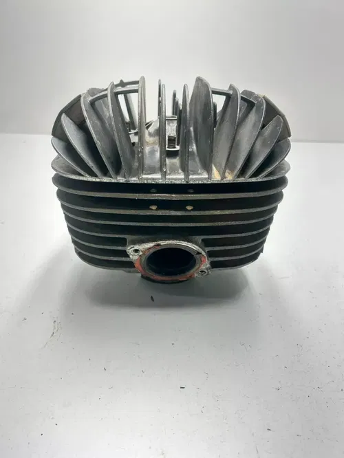 1977 77 Yamaha IT250 it 250 D OEM Cylinder Head Jug Sleeve Cap Dome READ DESC