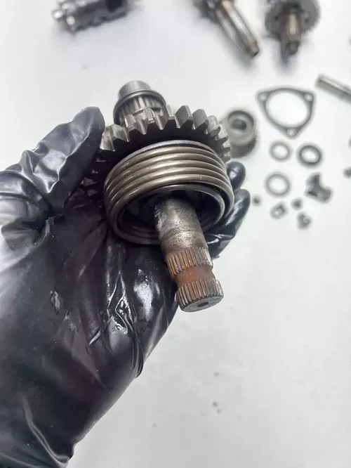 1977 77 Yamaha IT250 it 250 D OEM Trans Transmission Gear Shaft Fork Drum Fork