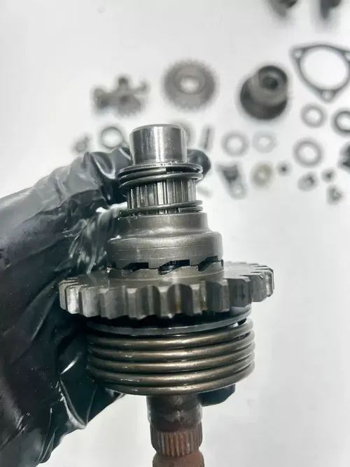1977 77 Yamaha IT250 it 250 D OEM Trans Transmission Gear Shaft Fork Drum Fork
