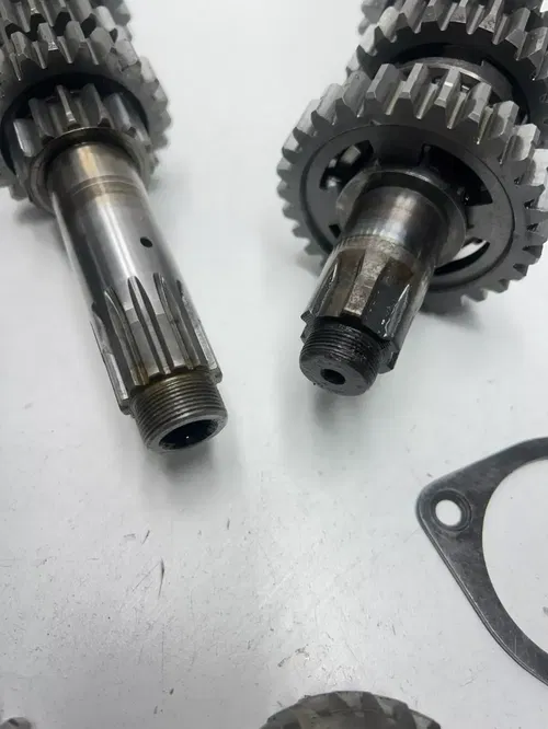 1977 77 Yamaha IT250 it 250 D OEM Trans Transmission Gear Shaft Fork Drum Fork