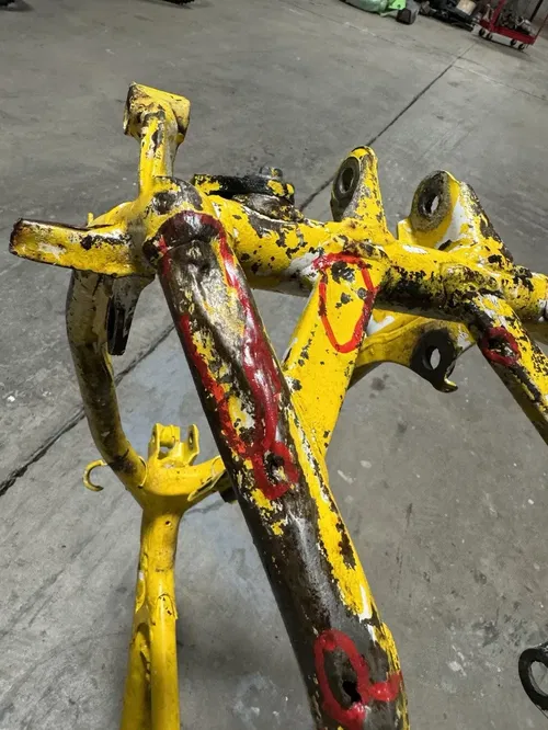 94 Honda CR80R Cr 80 r OEM VERY DAMAGED! Main Frame Body Assembly Chassis READ