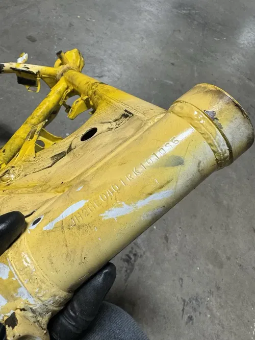 94 Honda CR80R Cr 80 r OEM VERY DAMAGED! Main Frame Body Assembly Chassis READ