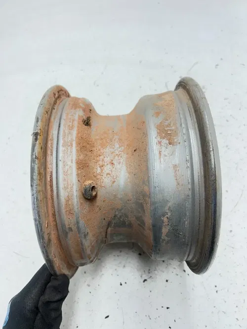 1995 95 Kawasaki Bayou KLF 220 2x4 OEM STRAIGHT Front Wheel Rim 9 X 6 READ