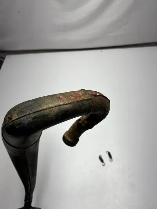06 2006 Suzuki rm85 RM 85 OEM LOT Exhaust Header Pipe Springs DECENT SHAPE!