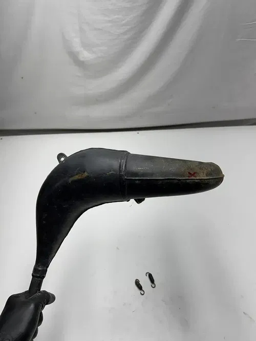 06 2006 Suzuki rm85 RM 85 OEM LOT Exhaust Header Pipe Springs DECENT SHAPE!