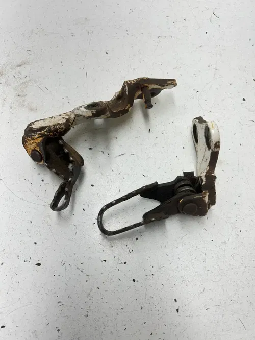 99 1999 Honda XR80R Xr 80 R OEM  Foot Pegs Footpegs Mount Mounts