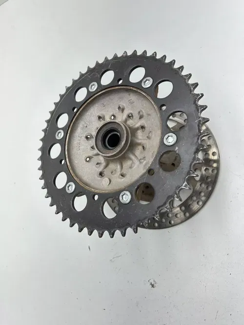 1998 98 Yamaha Yz250 YZ 250 2T OEM Rear Hub Back Wheel Brake Drum Rotor Sprocket