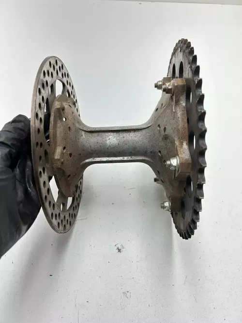 1998 98 Yamaha Yz250 YZ 250 2T OEM Rear Hub Back Wheel Brake Drum Rotor Sprocket