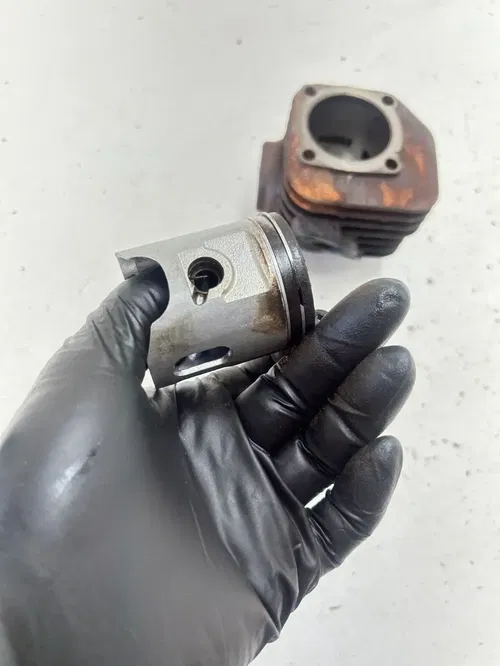 05 2005 Polaris Predator 90 2 Stroke OEM LOT Cylinder Jug Piston Head Dome Top
