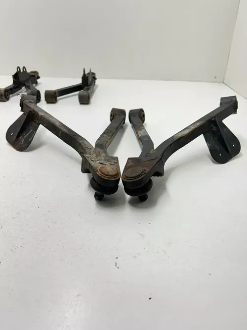 1999 99 Arctic Cat 300 4x4 OEM  Left Right Front A Arms Knuckle Hub Steering