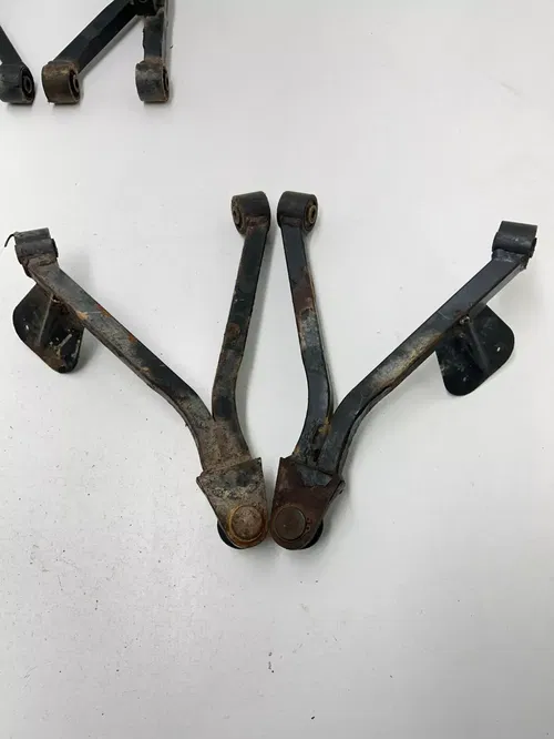 1999 99 Arctic Cat 300 4x4 OEM  Left Right Front A Arms Knuckle Hub Steering