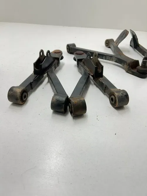 1999 99 Arctic Cat 300 4x4 OEM  Left Right Front A Arms Knuckle Hub Steering