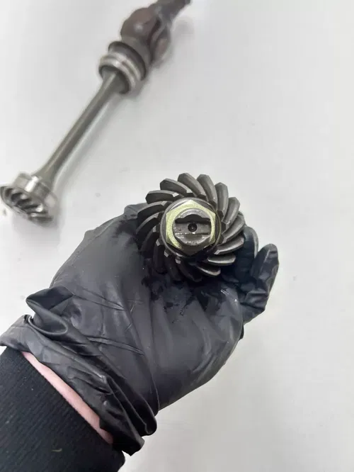 1999 99 Arctic Cat 300 4x4 OEM Output Drive Shaft Driveshaft Bevel Gears Trans